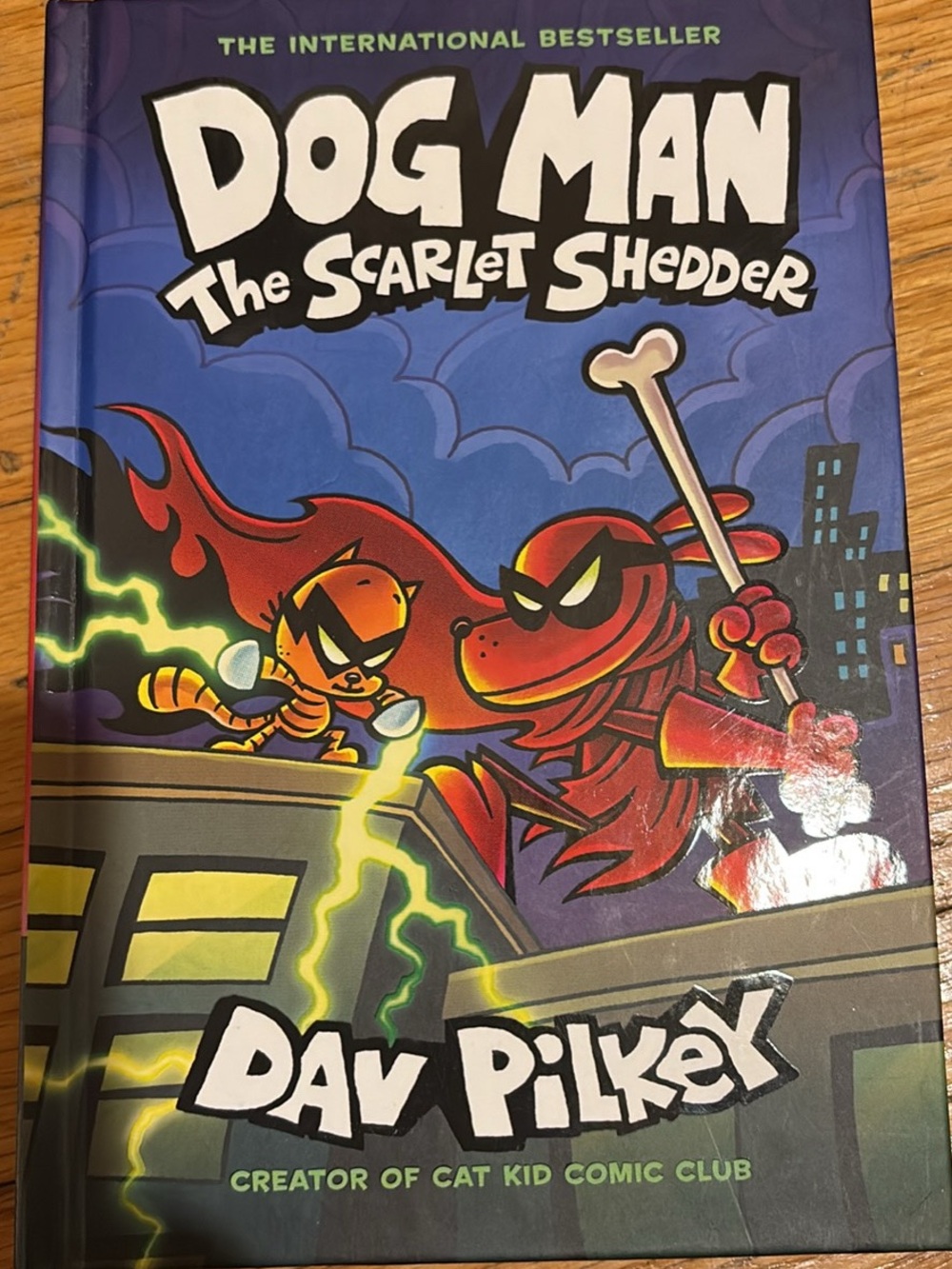 Scholastic Dog Man The Scarlet Shedder - Red, Blue, Yellow